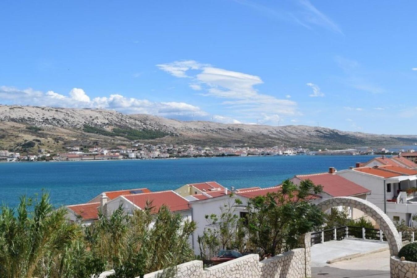 Apartment Dar Pag Town Buitenkant foto